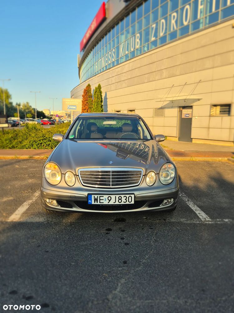 Mercedes-Benz Klasa E 200 Kompressor Automatik Classic - 3