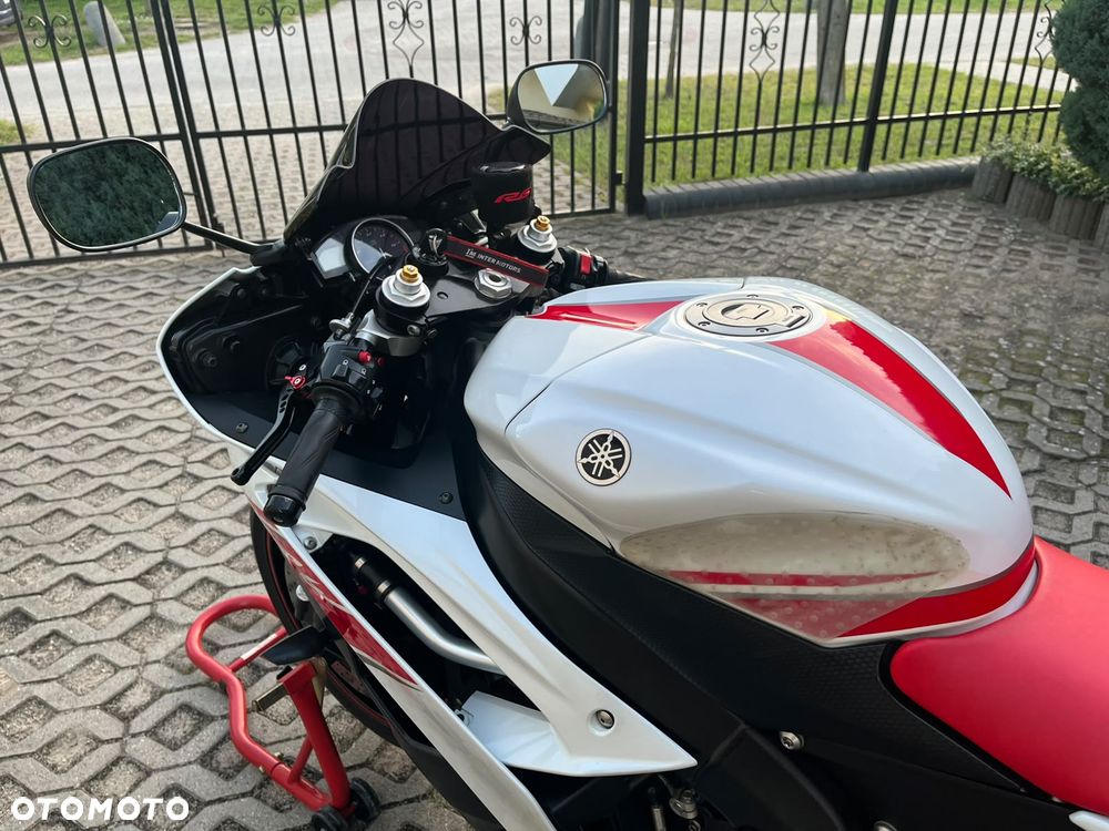Yamaha R6 - 11