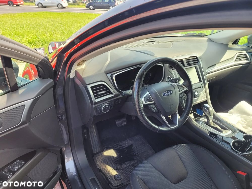 Ford Mondeo - 18