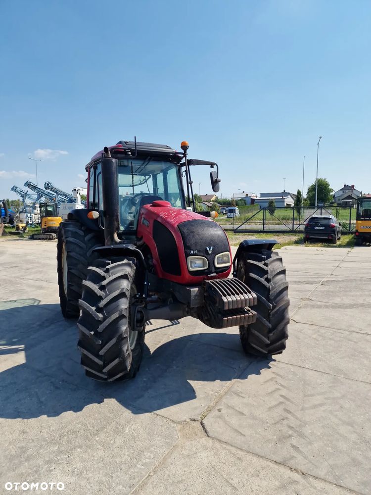 Valtra A93 - 2