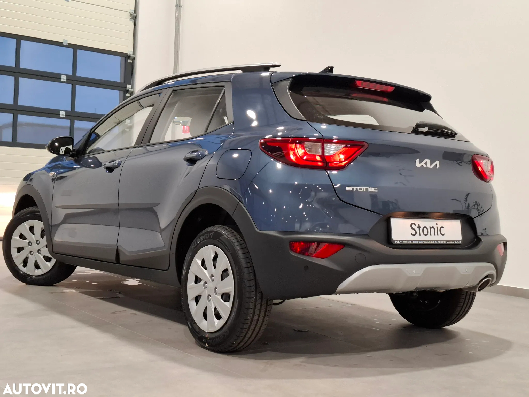 Kia Stonic 1.2 MPI 5MT Urban - 3