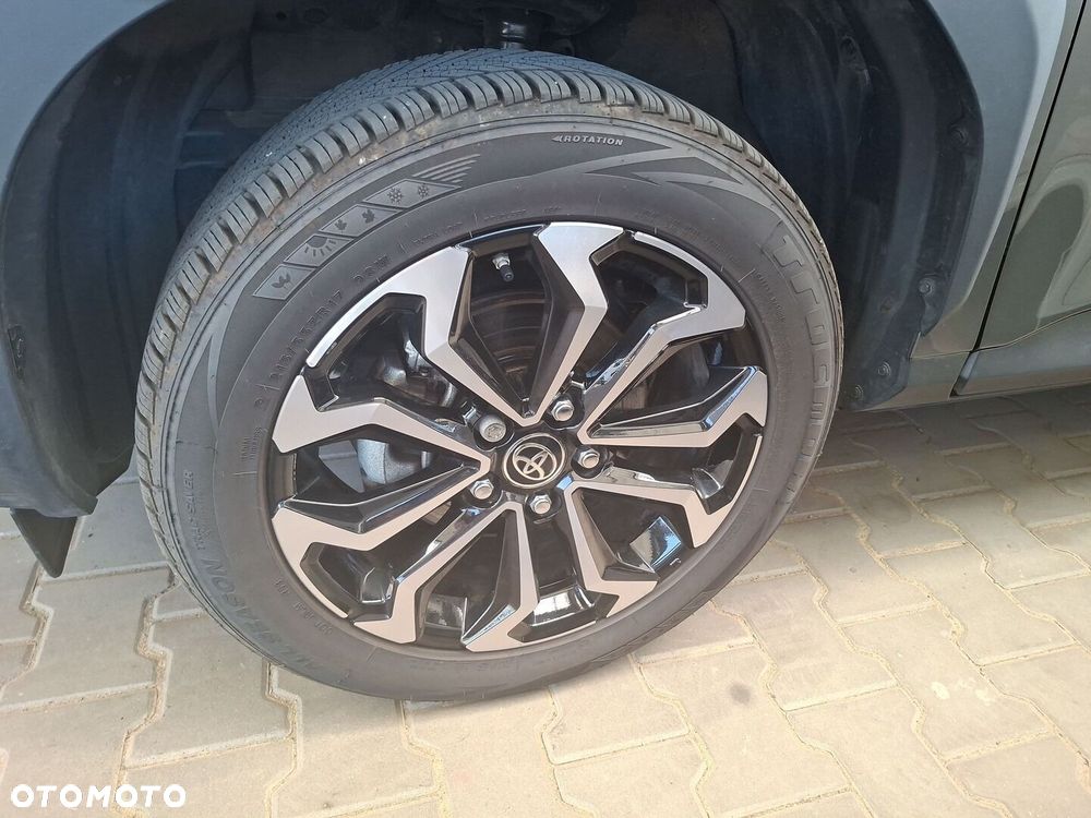 Toyota Yaris Cross - 10