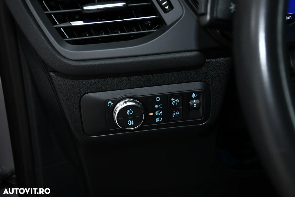 Ford Kuga 1.5 EcoBlue A8 FWD ST Line - 37