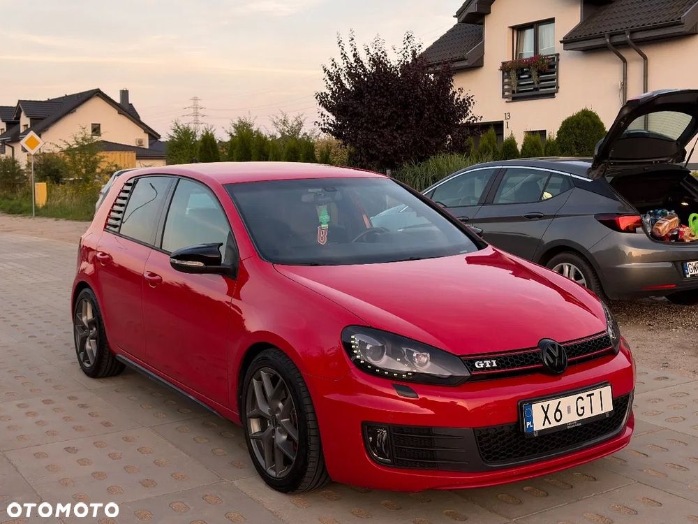 Volkswagen Golf - 3