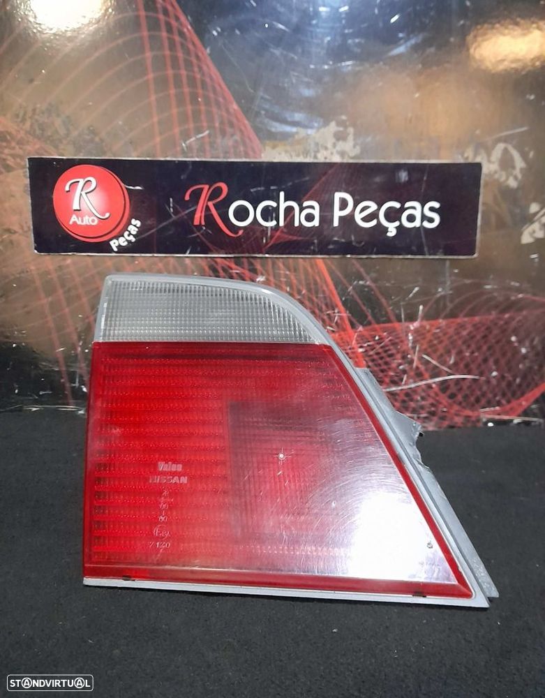 Farolim Stop Esquerdo Mala Nissan Primera (P11) - 1
