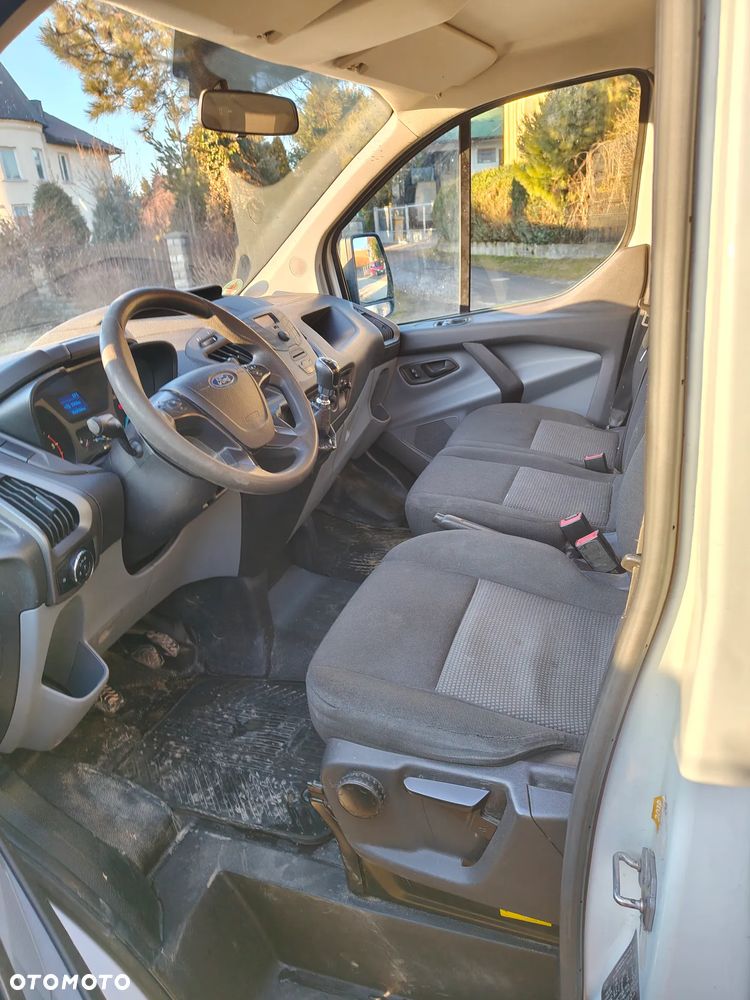 Ford Transit Custom - 8