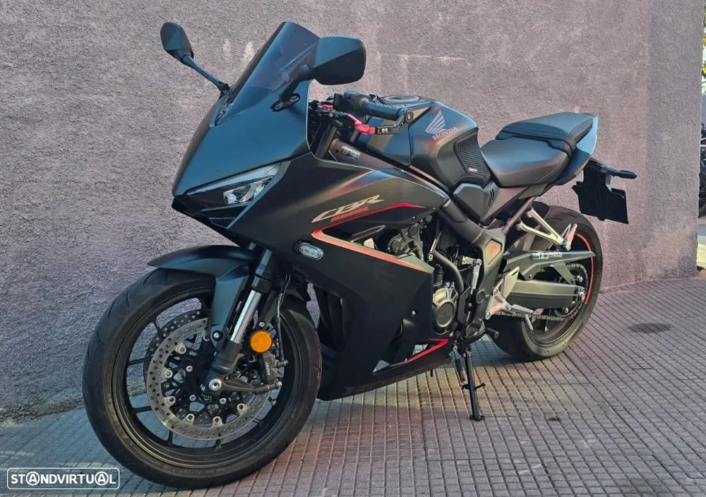 Honda CBR CBR650RAC - 2