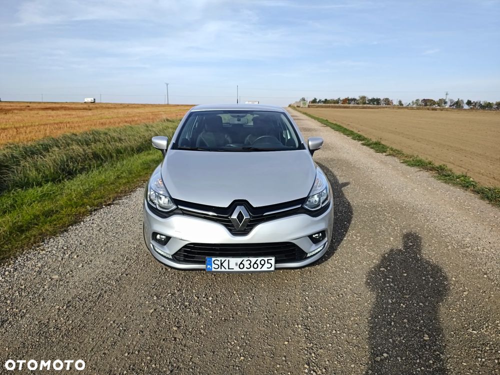 Renault Clio - 7