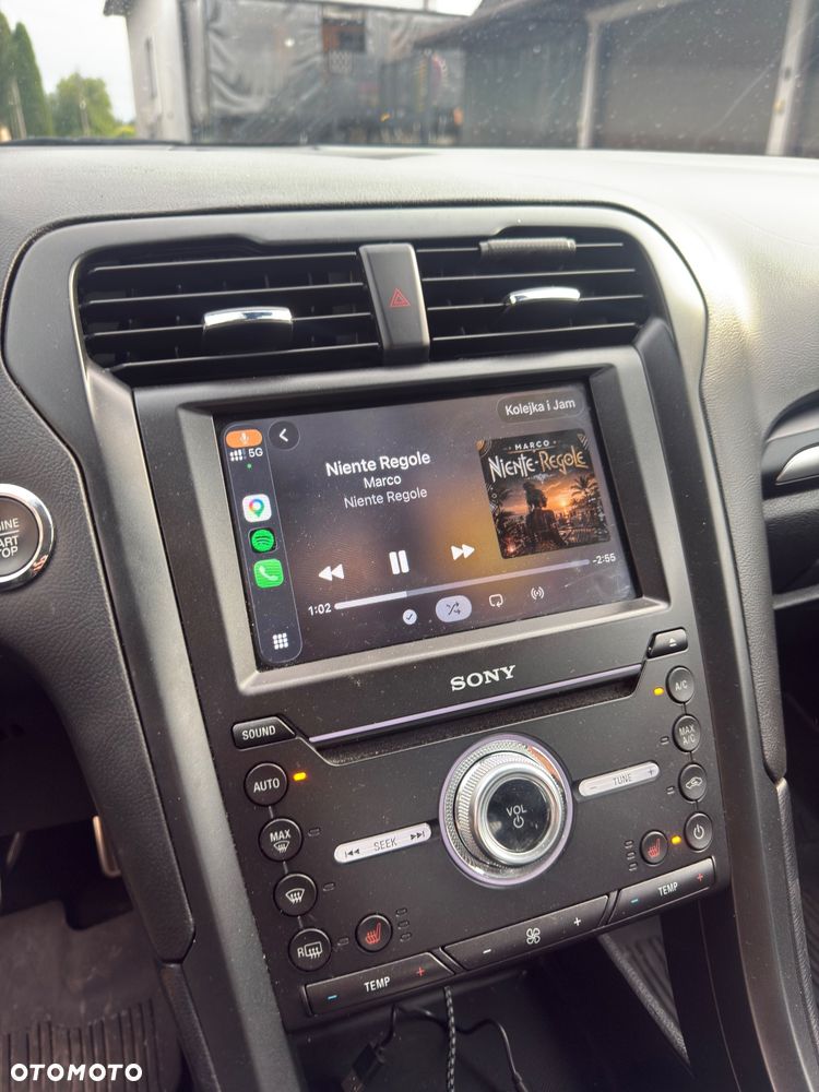 Ford Fusion 2.0 EcoBoost Titanium - 10