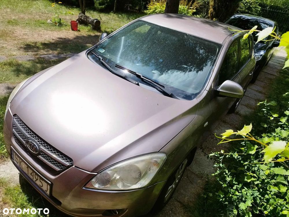 Kia Ceed 1.6 Comfort + - 5