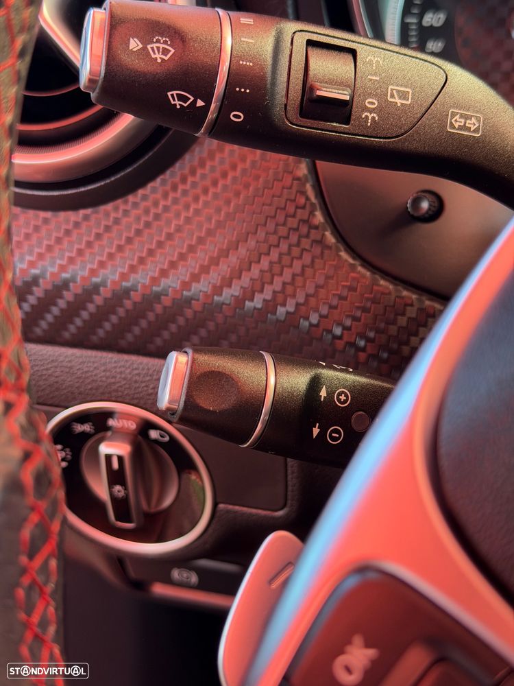 Mercedes-Benz A 180 d 7G-DCT AMG Line - 27