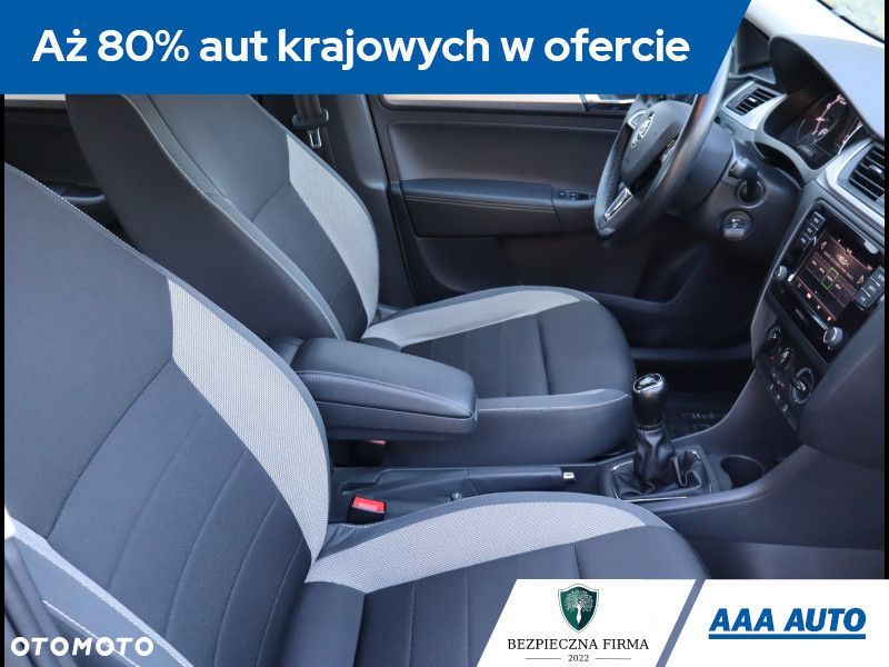 Skoda RAPID - 10