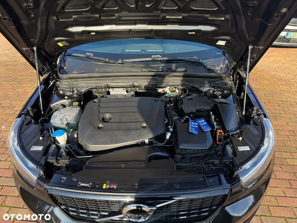 Volvo XC 40 B4 B R-Design - 36