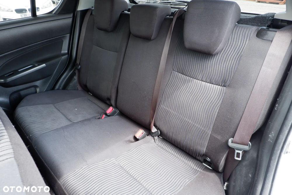 Suzuki Swift 1.2 4x4 Club - 29