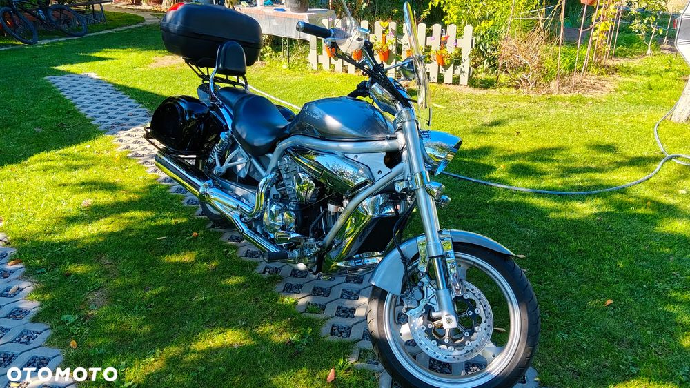 Hyosung GV - 2