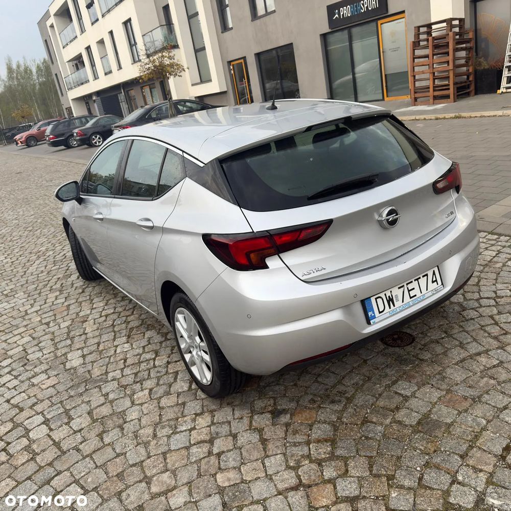 Opel Astra 1.6 CDTI Dynamic - 8