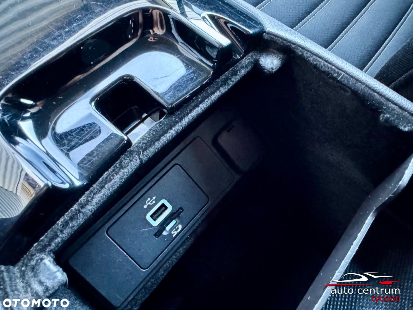 Ford Mondeo - 21