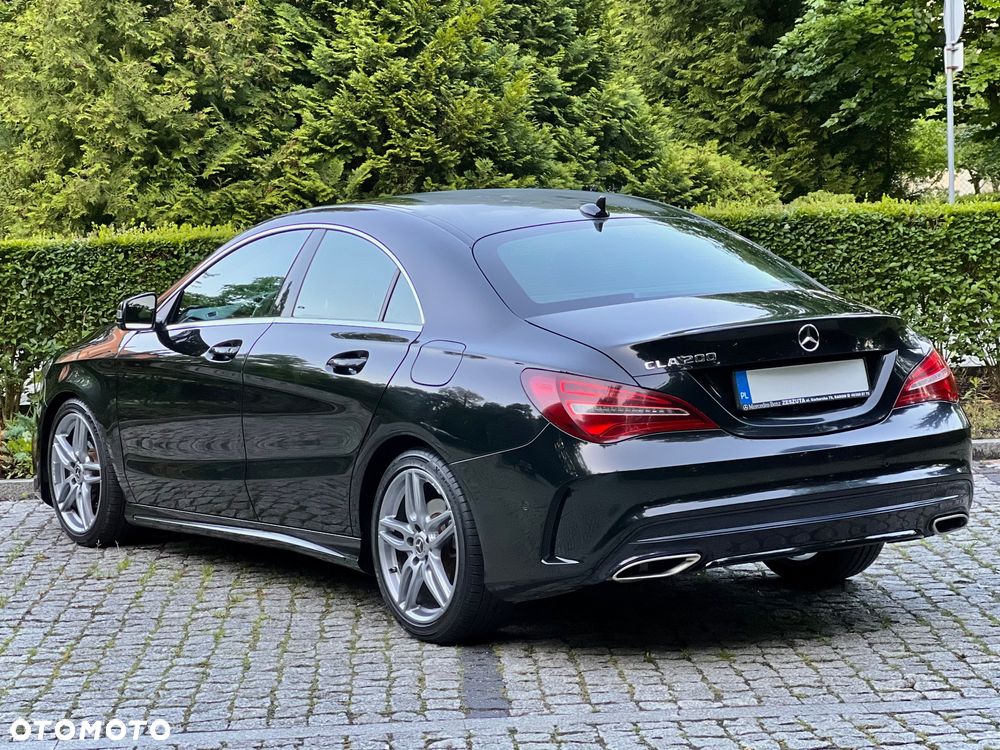 Mercedes-Benz CLA 200 7G-DCT AMG Line - 15