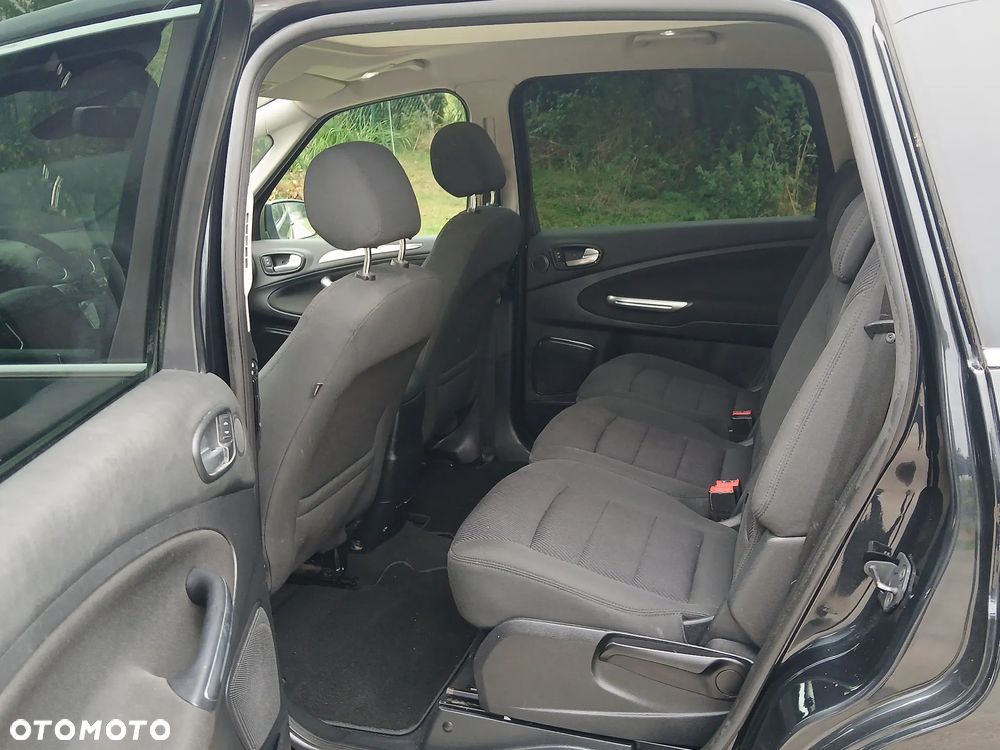 Ford S-Max 2.2 TDCi Titanium - 19