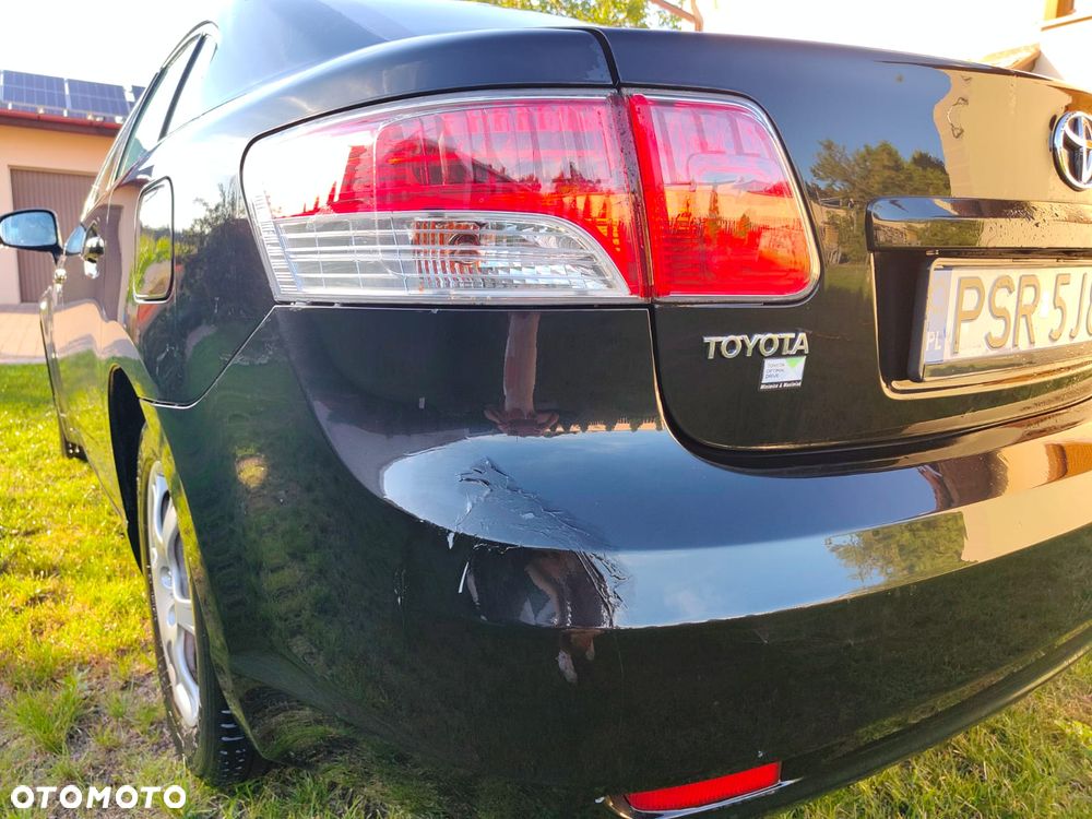 Toyota Avensis 2.0 D-4D Luna - 7