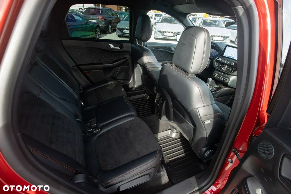 Ford Kuga - 39