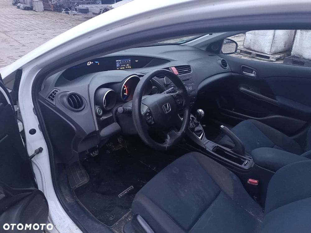 Honda Civic 2.2 i-DTEC Comfort - 10