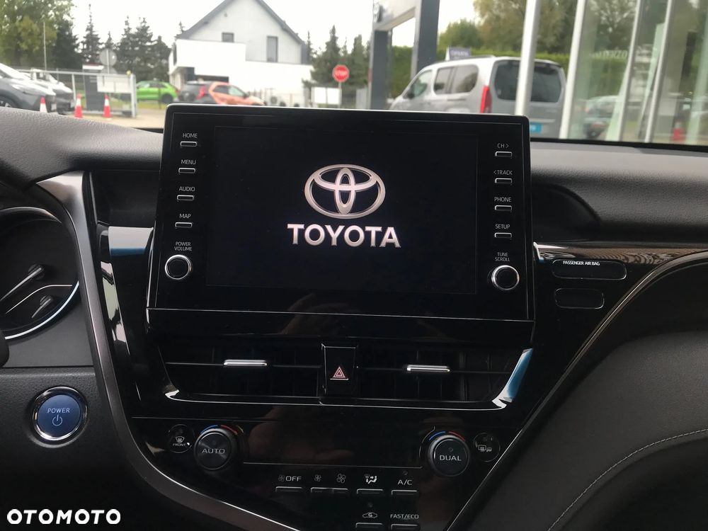 Toyota Camry 2022
