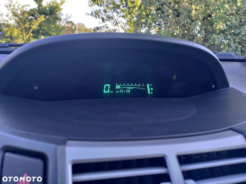 Toyota Yaris 1.0 Luna A/C - 8