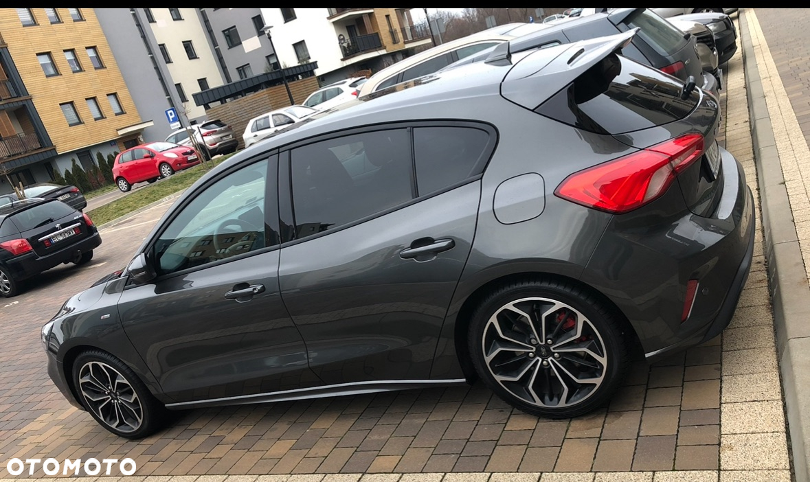 Ford Focus - 2