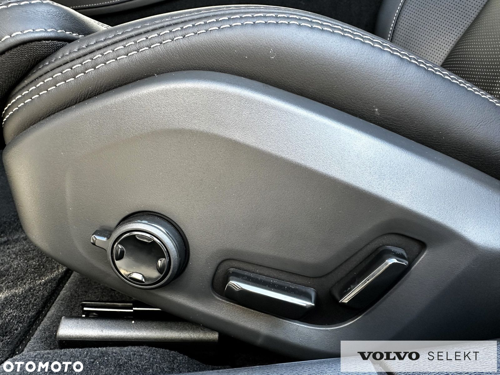 Volvo S90 - 22