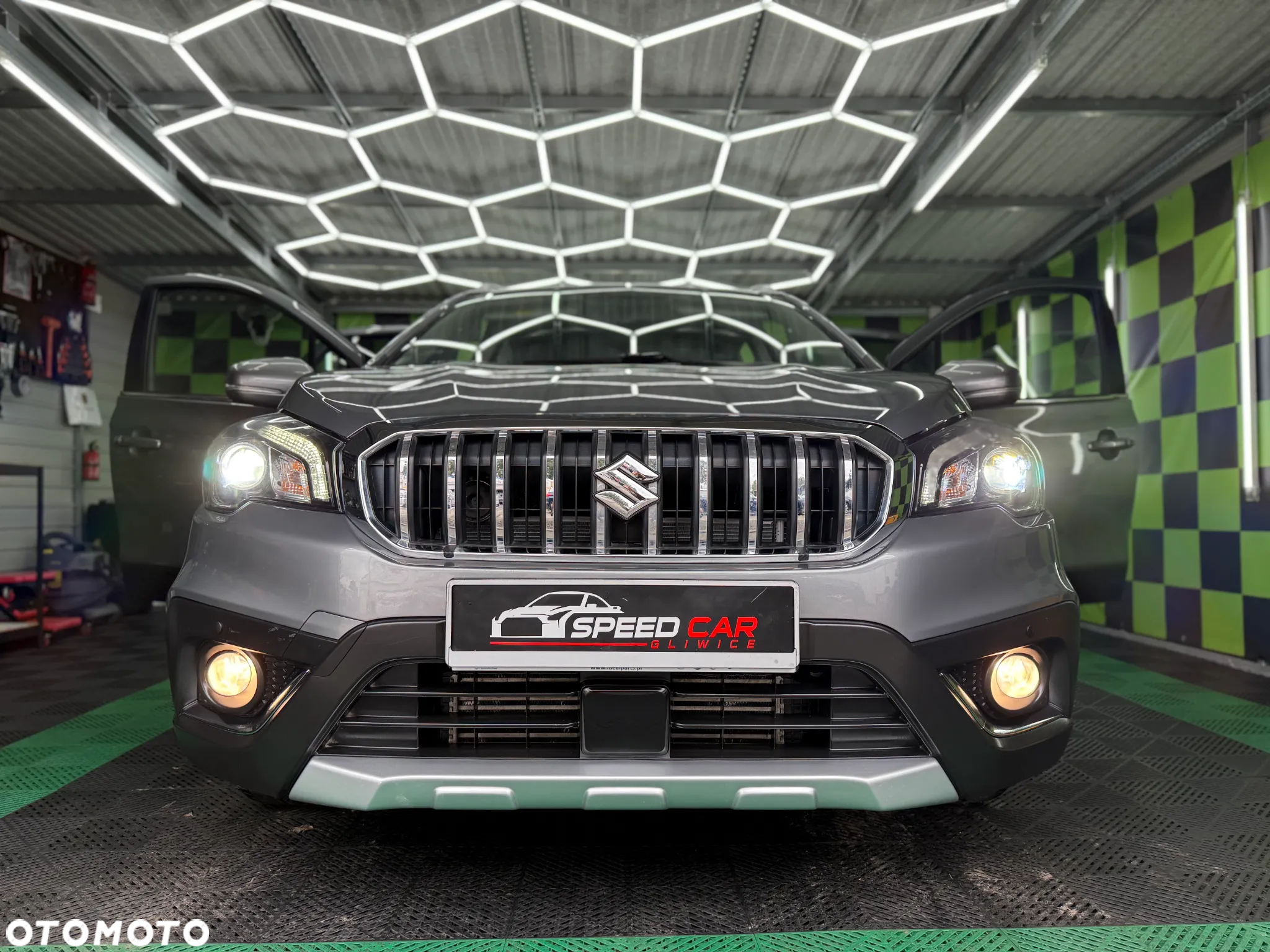 Suzuki SX4 S-Cross - 16