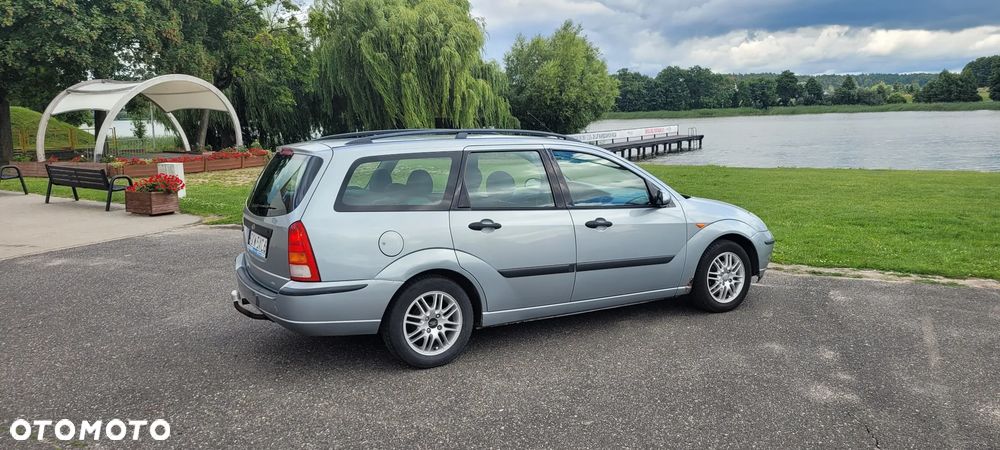 Ford Focus 1.6 Ghia - 3