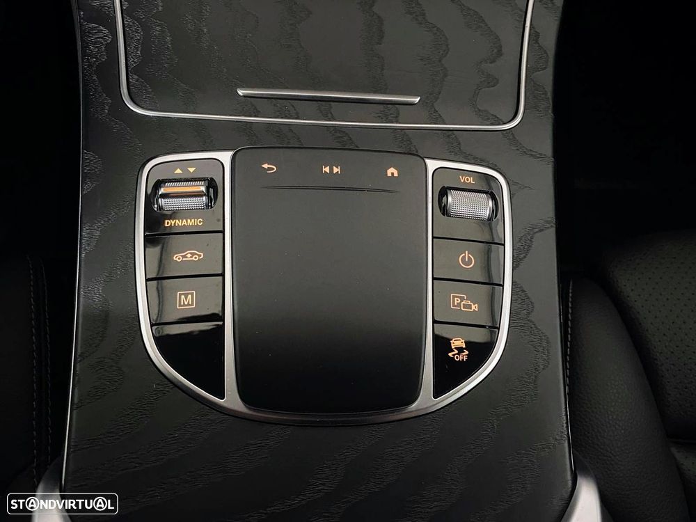 Mercedes-Benz GLC 300 de Coupé 4Matic - 32