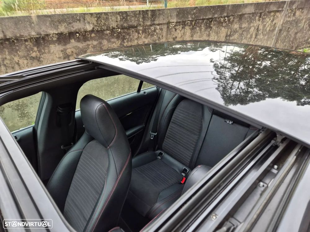 Mercedes-Benz CLA 200 - 8