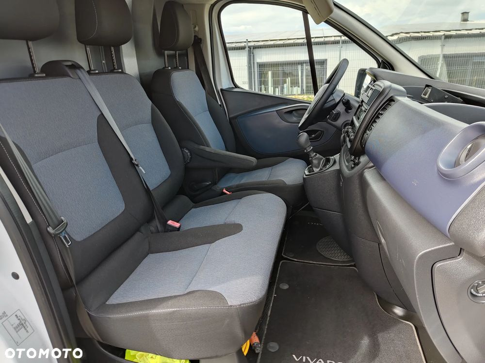 Opel Vivaro - 15