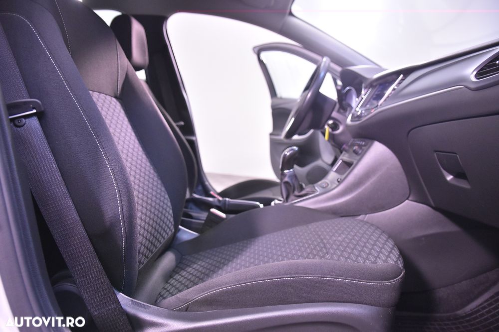 Opel Astra - 11