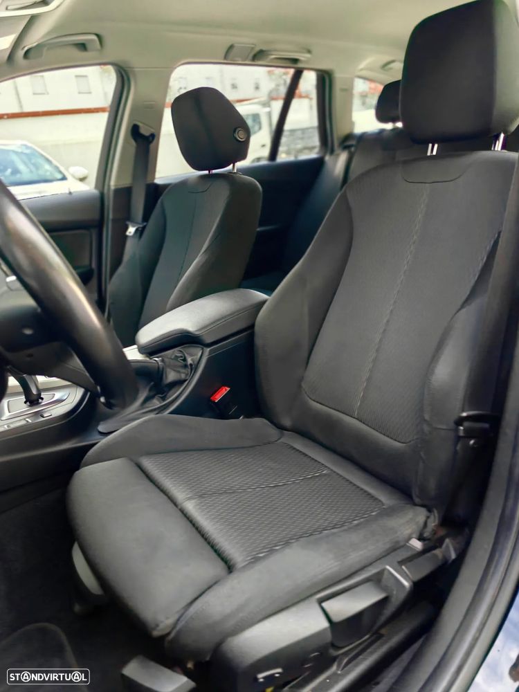 BMW 318 d Aut. Sport Line - 7