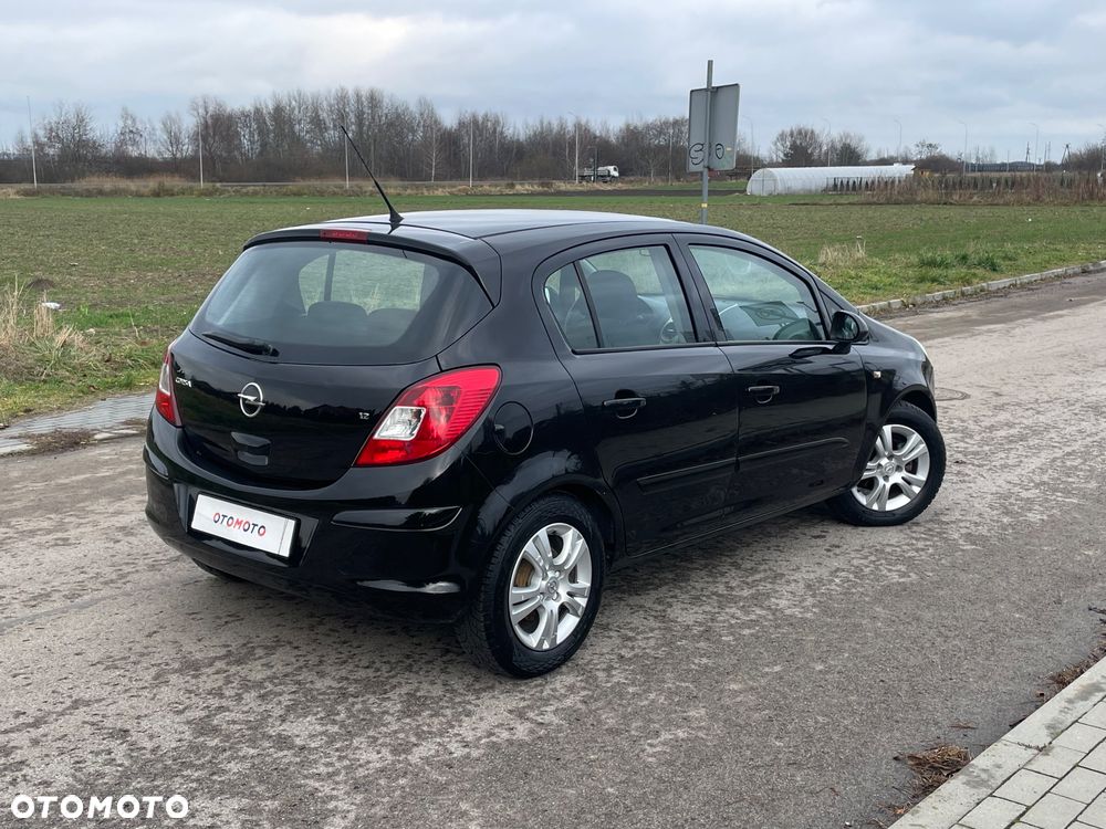Opel Corsa 1.2 16V - 20