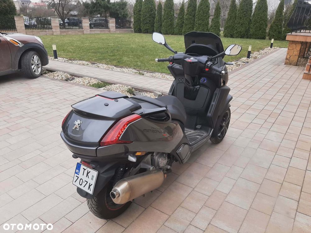 Peugeot Metropolis - 15