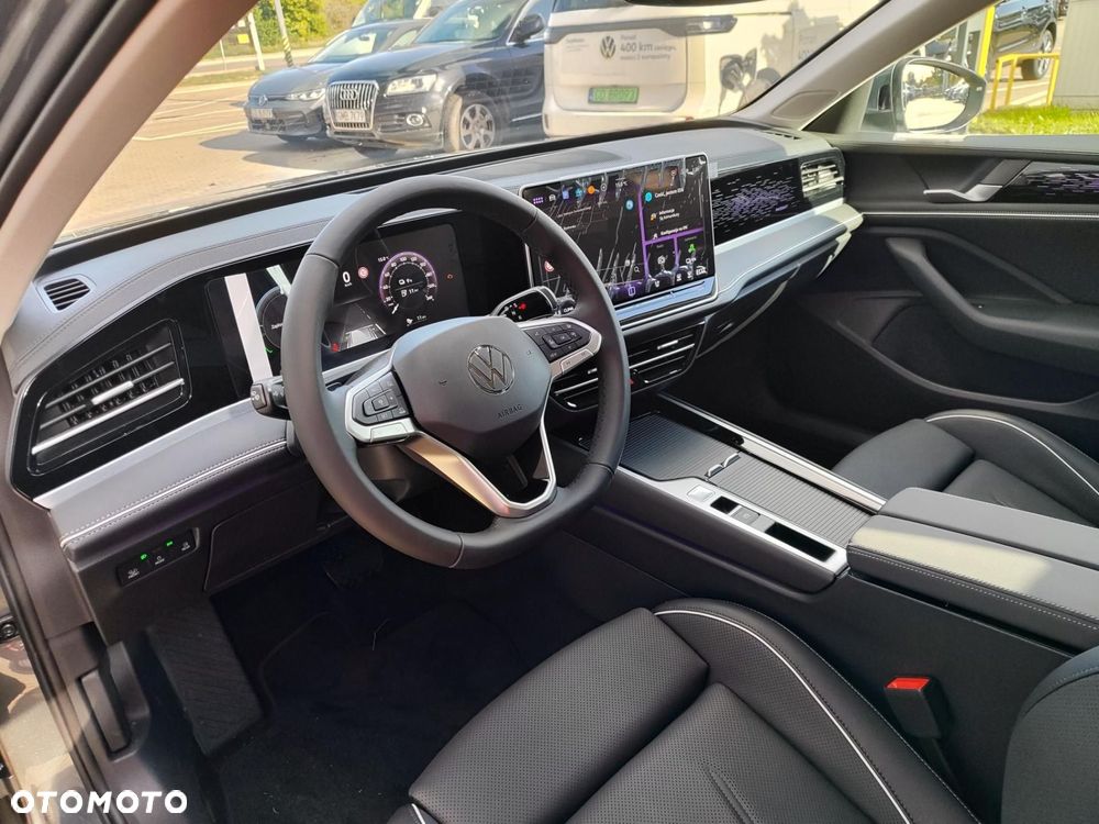 Volkswagen Passat - 14