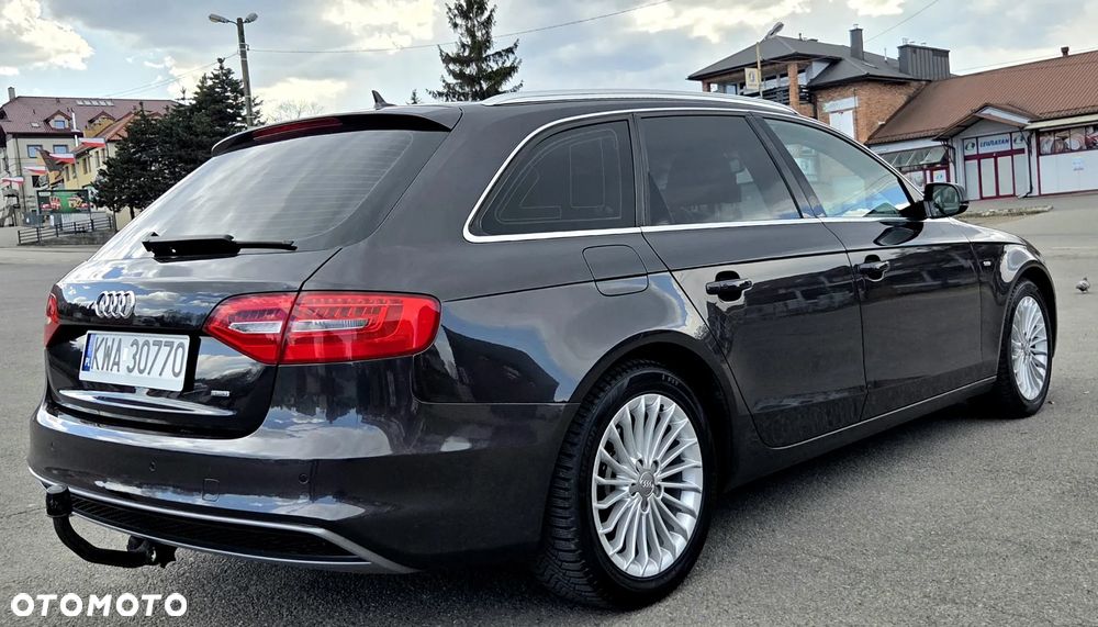 Audi A4 Avant 2.0 TDI DPF quattro S line Sportpaket - 4