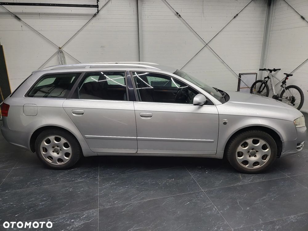 Audi A4 Avant - 8