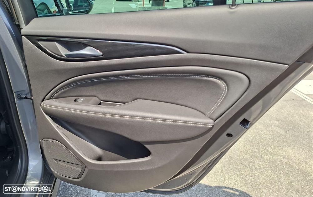 Opel Insignia Country Tourer 2.0 CDTi S/S - 25