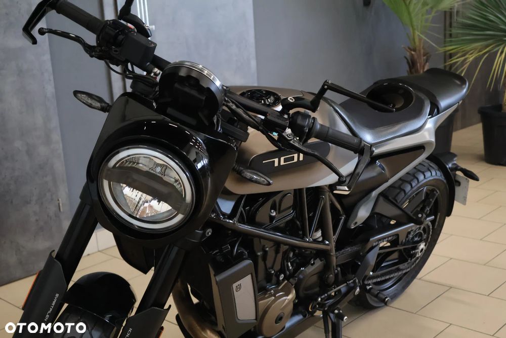 Husqvarna Svartpilen - 4