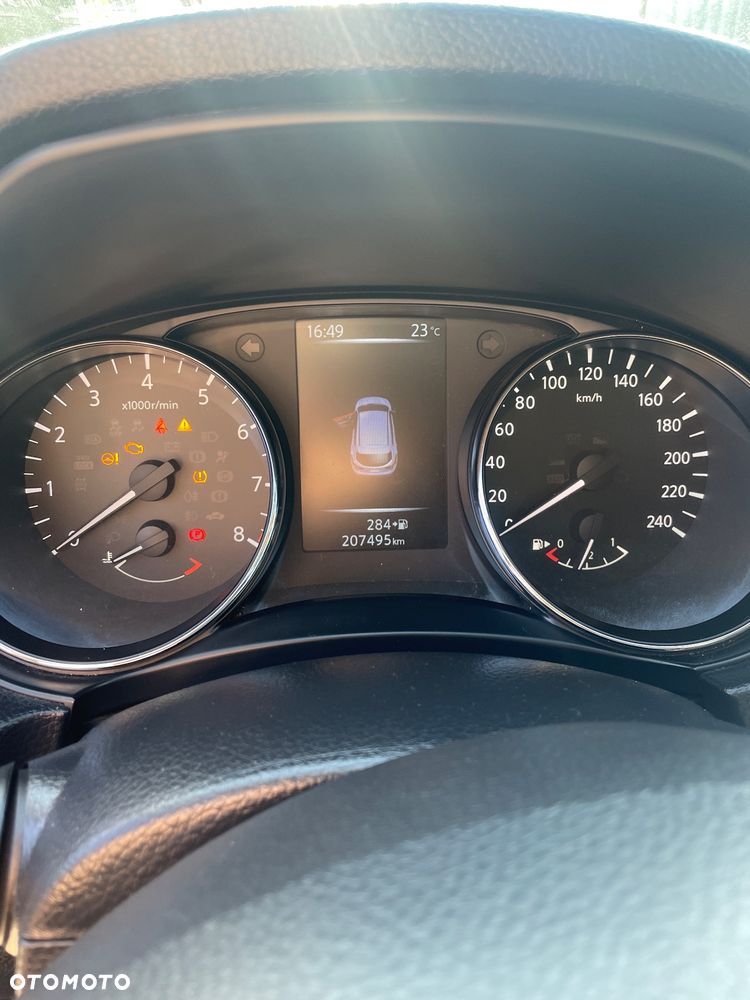 Nissan Qashqai - 9