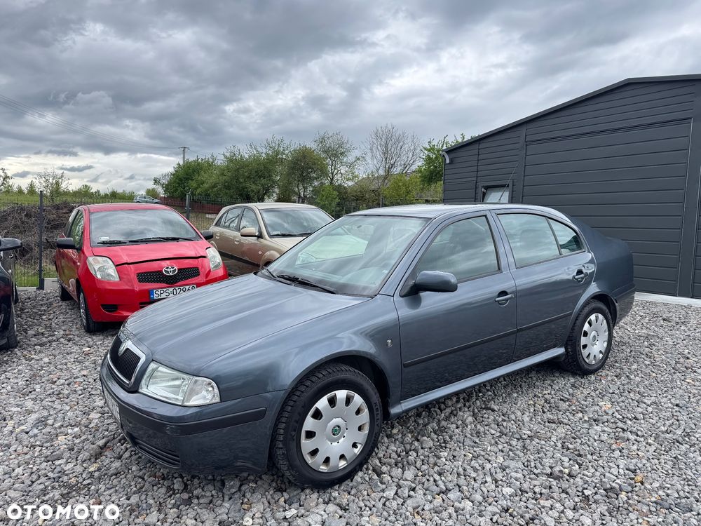 Skoda Octavia 1.6 Tour - 7