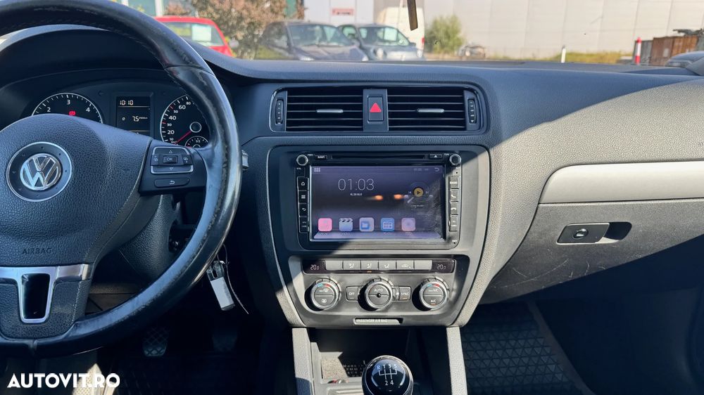 Volkswagen Jetta 1.6 TDI CR DPF Comfortline - 10