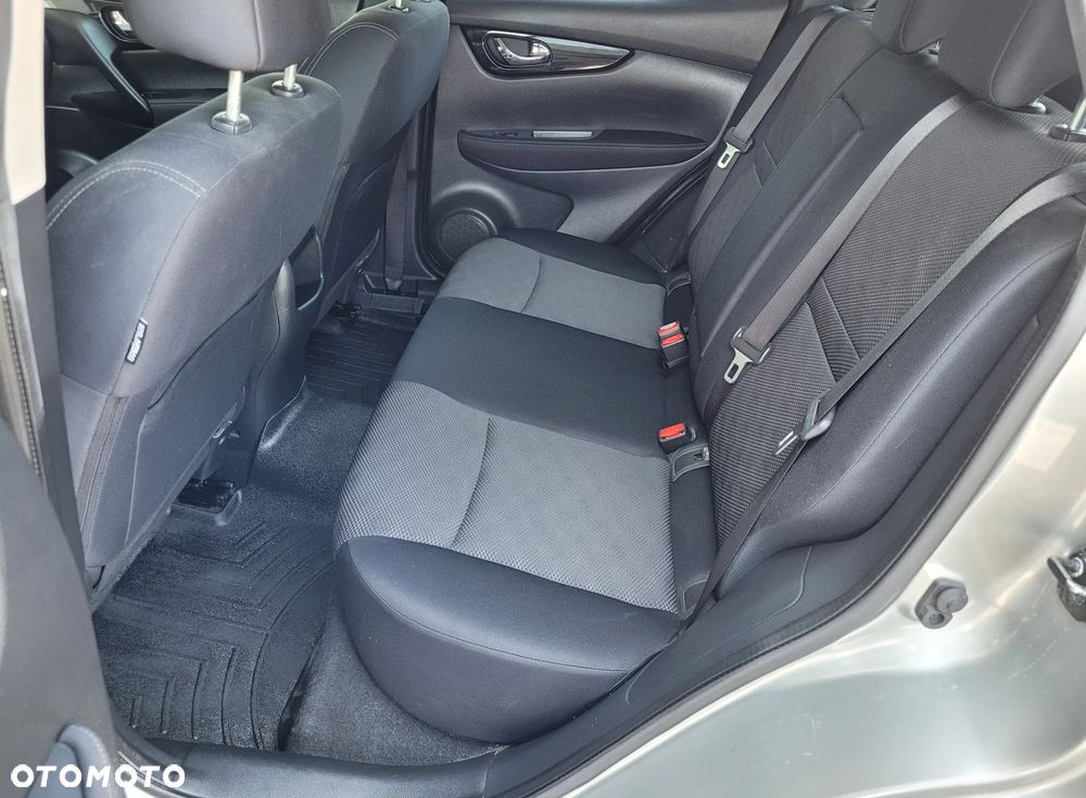Nissan Qashqai 1.2 DIG-T Acenta EU6 - 21