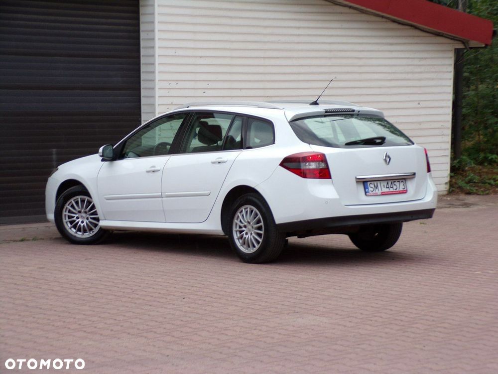 Renault Laguna - 12