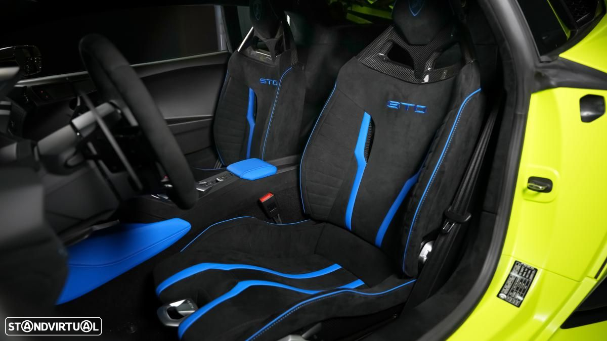 Lamborghini Huracán STO - 11